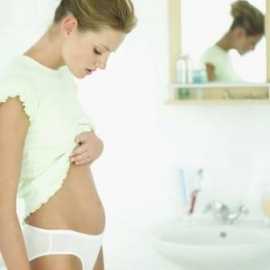 Признаци на бременност: Болки в корема. Разстройство. Първи дни.