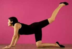 Няколко типа махове с крака също вършат работа при упражнения за отслабване