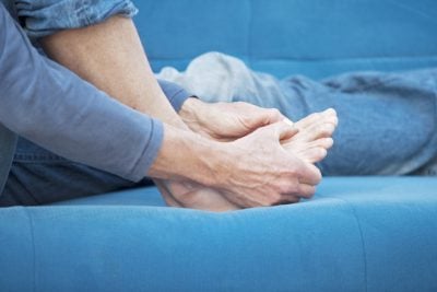 Артрит на ръцете: 7 природни лека за облекчаване на симптомите